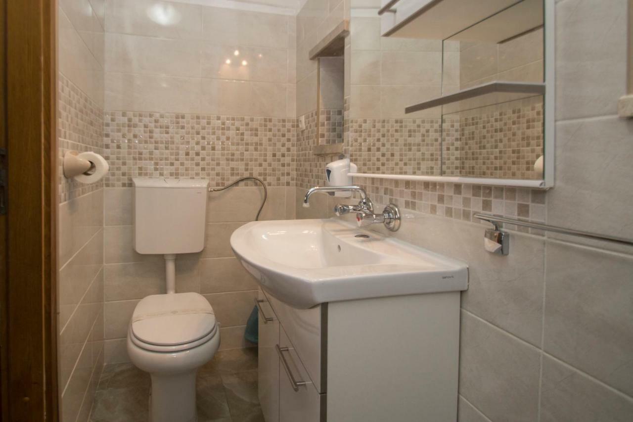 Guest House Holiday كورتْشولا المظهر الخارجي الصورة