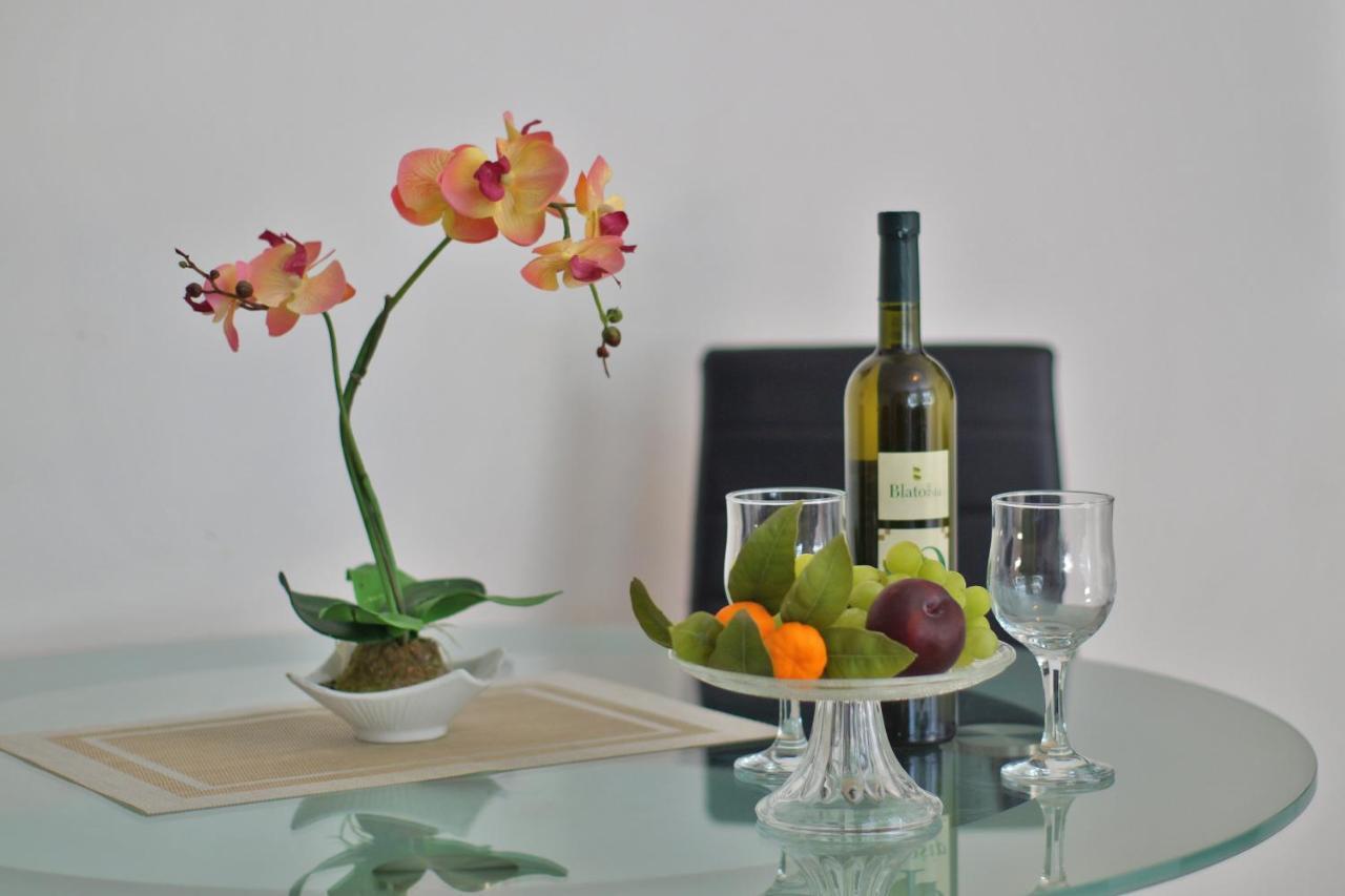 Guest House Holiday كورتْشولا المظهر الخارجي الصورة